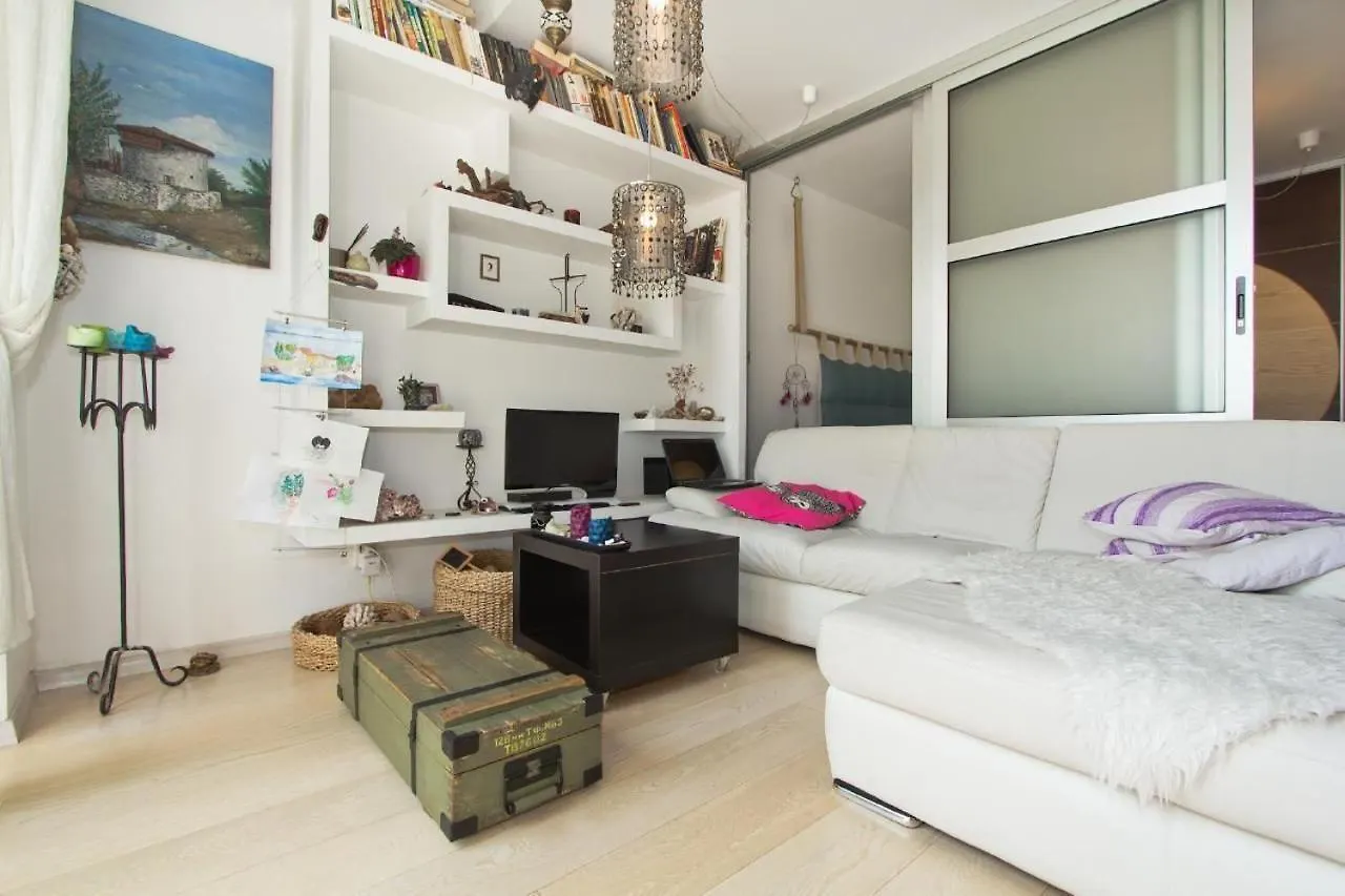 Apartment Wohnung In Rijeka Mit Terrasse Und Grill